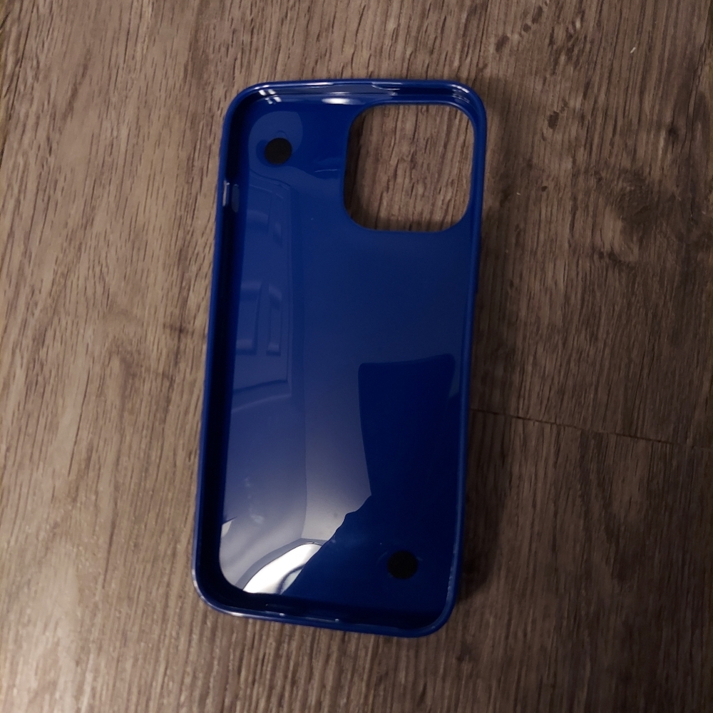 iPhone 13 ProMax cell phone case - Picture 3 of 6